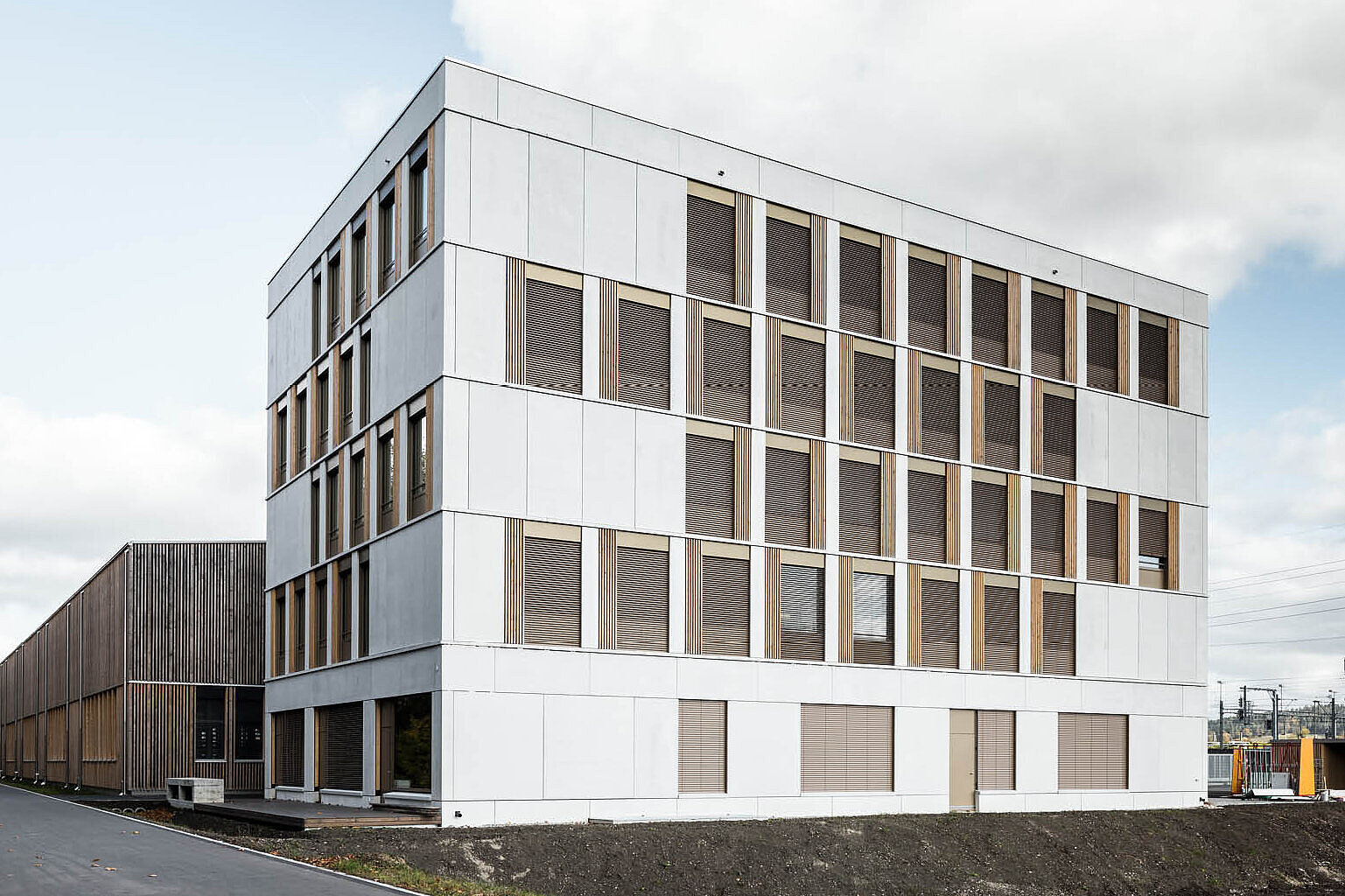 Referenz con Zehnder Nova Neo Winterthur Nova Neo bassa temperatura