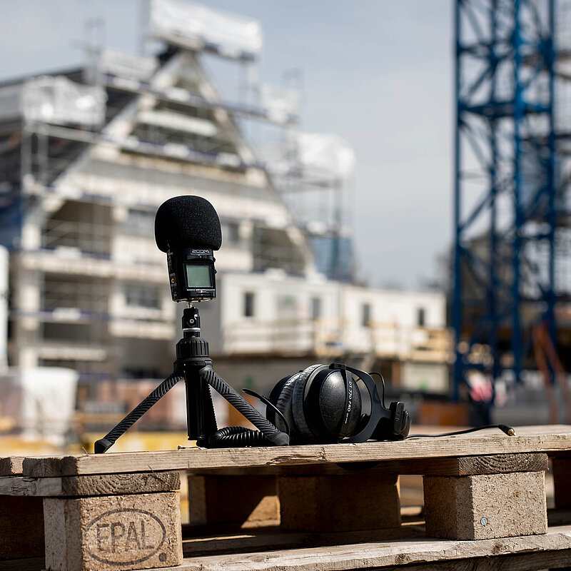 [Translate to Deutsch:] Bauherren Podcast komfortable Raumlüftung