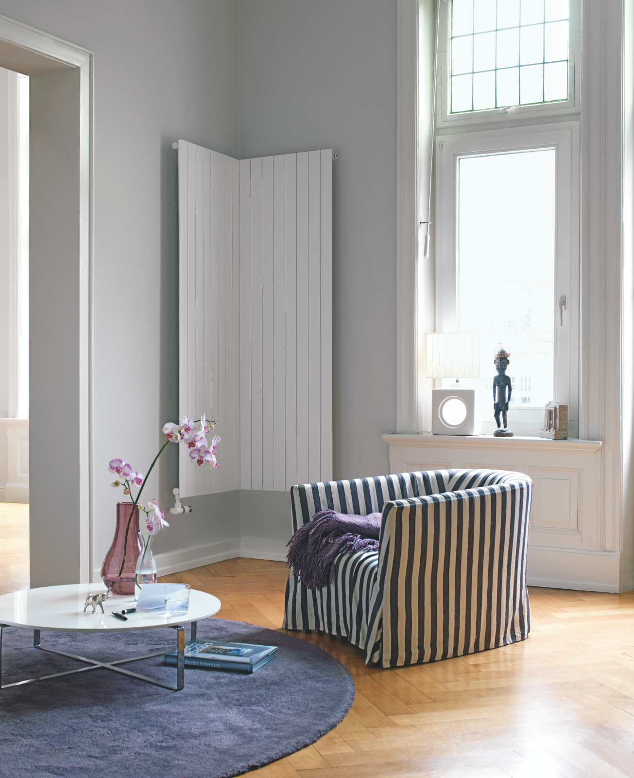 Rendering Zehnder Nova Decorative radiator Front view