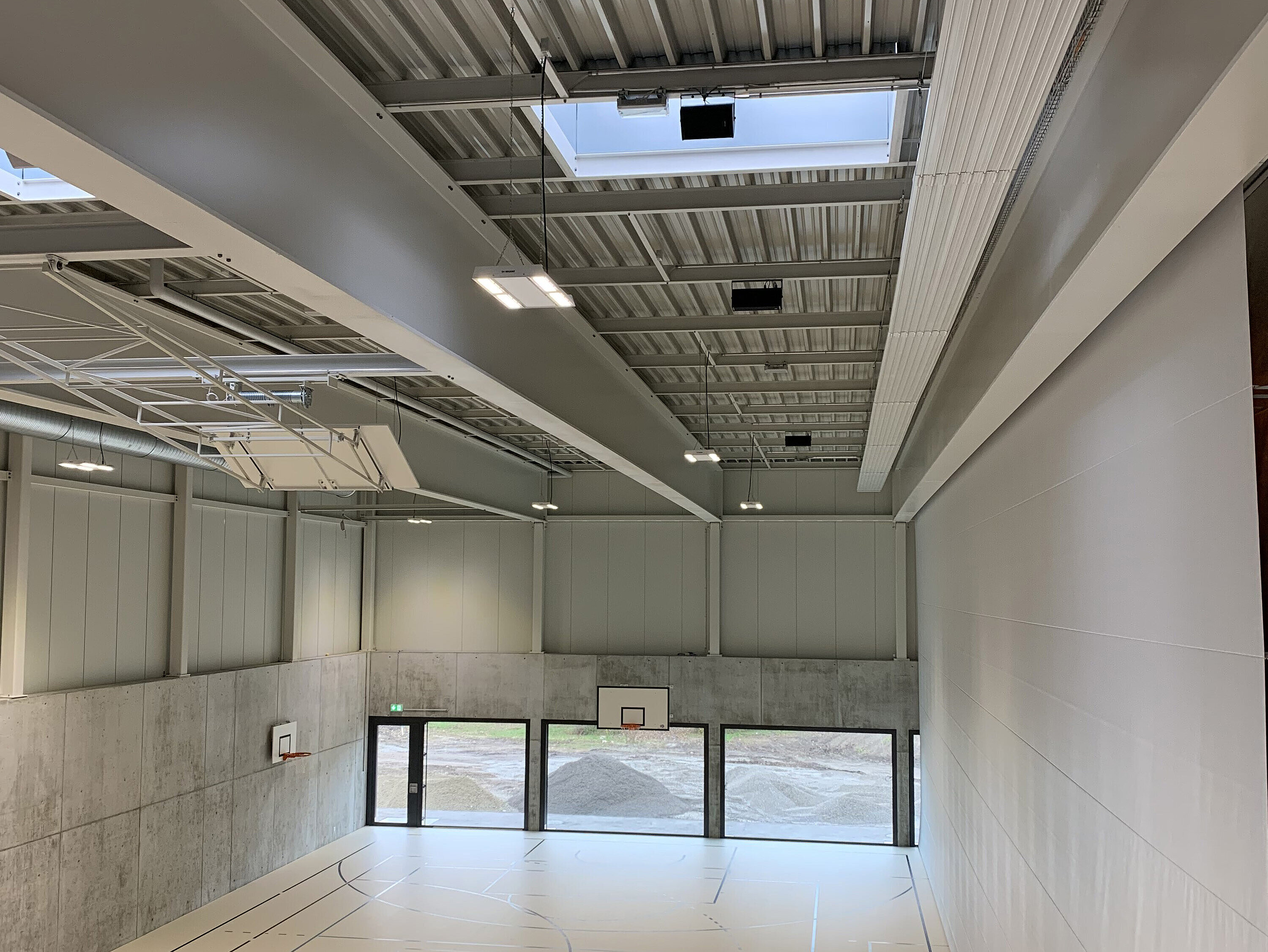 Triplice palazzetto dello sport di Subingen