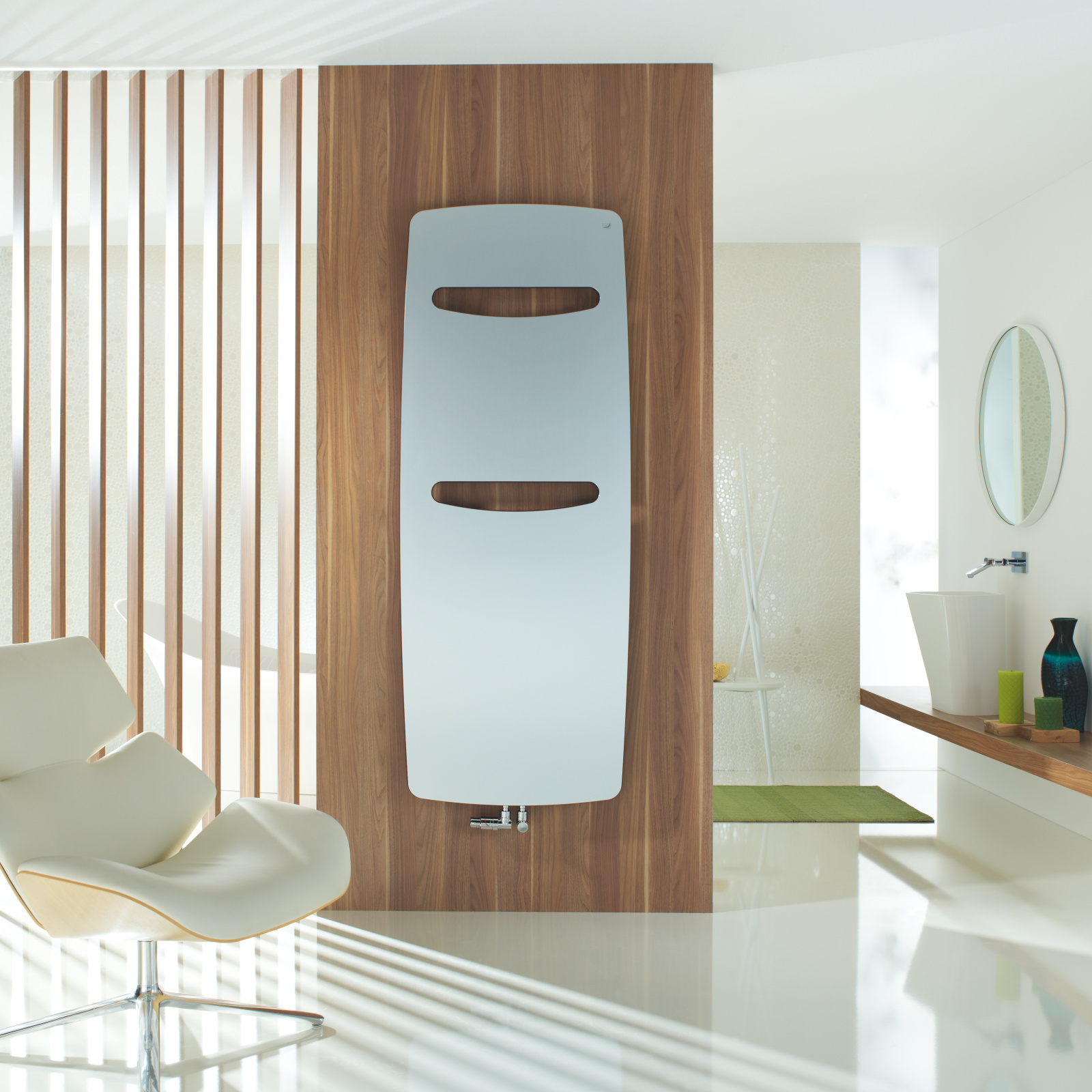 Rendering Zehnder Vitalo Spa Decorative radiator Front view