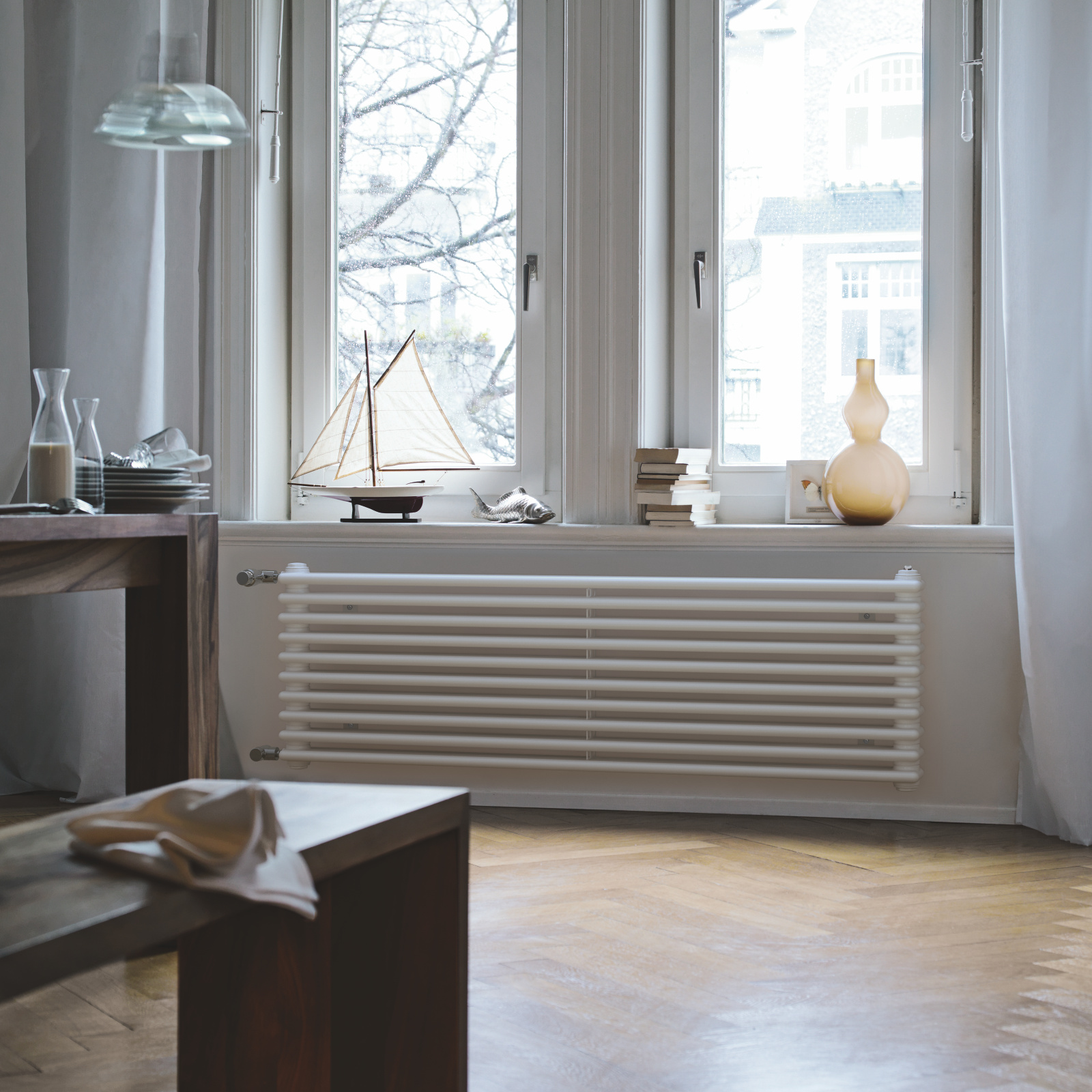 Cut-Out Zehnder Charleston Turned Decorative radiator 