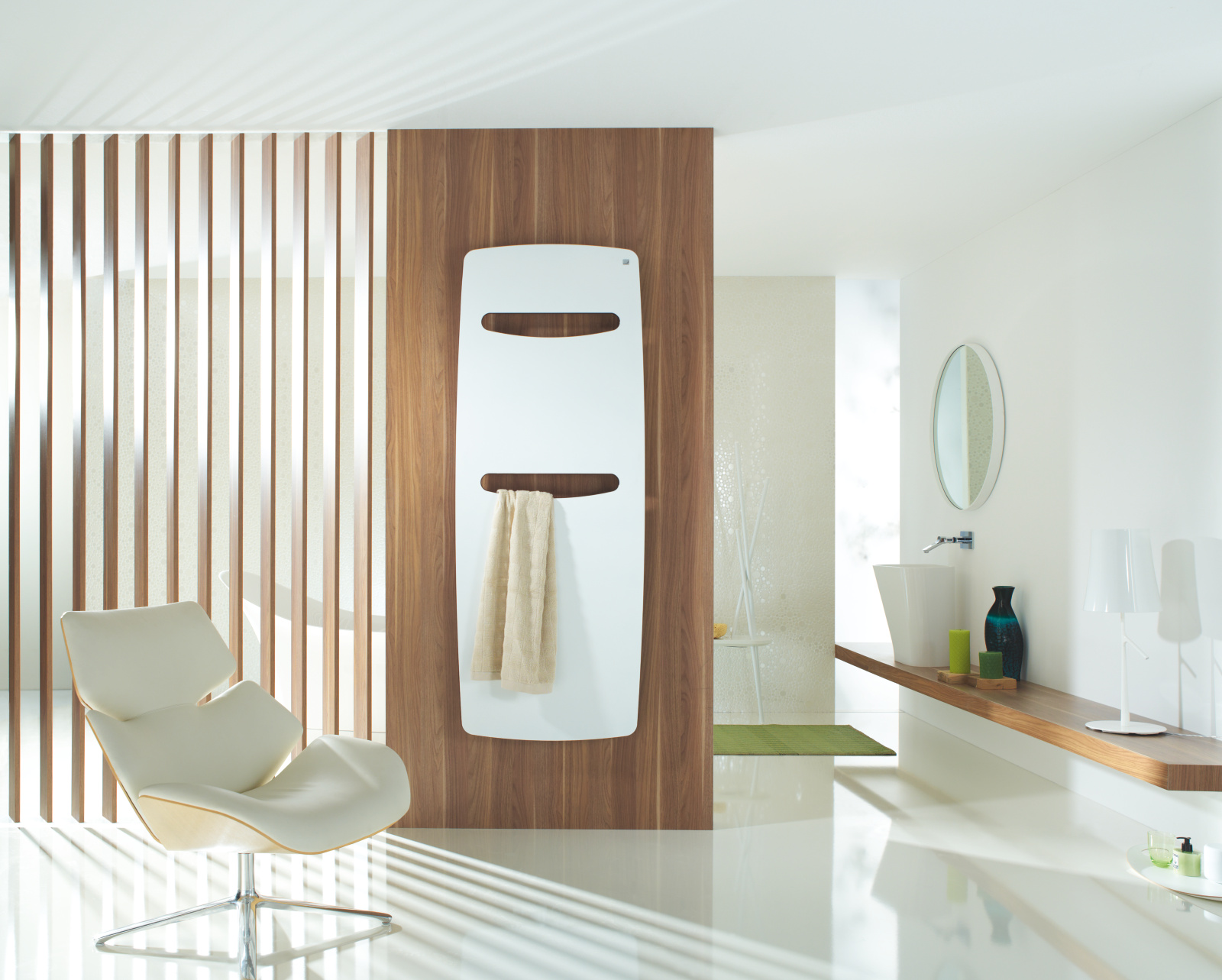 Rendering Zehnder Vitalo Spa Decorative radiator Front view